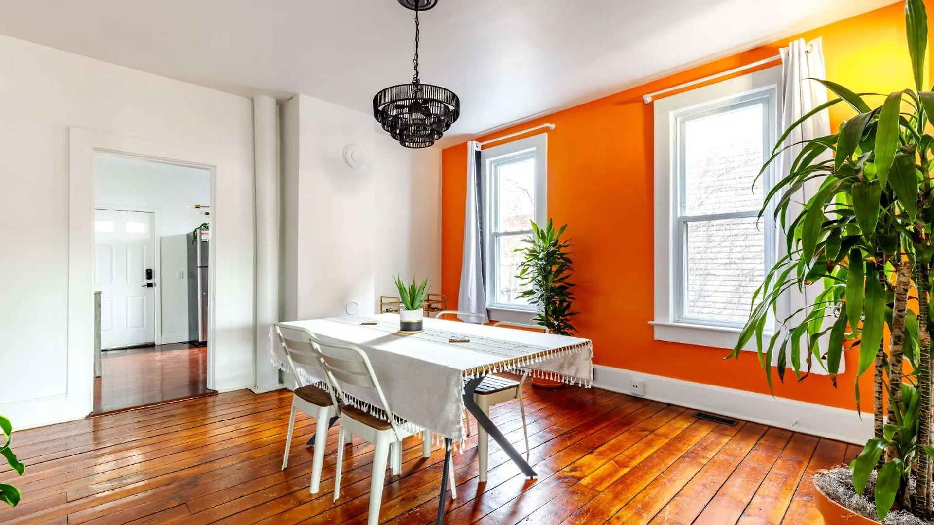 Prime Location Top Rated Clean Parking Free Columbus